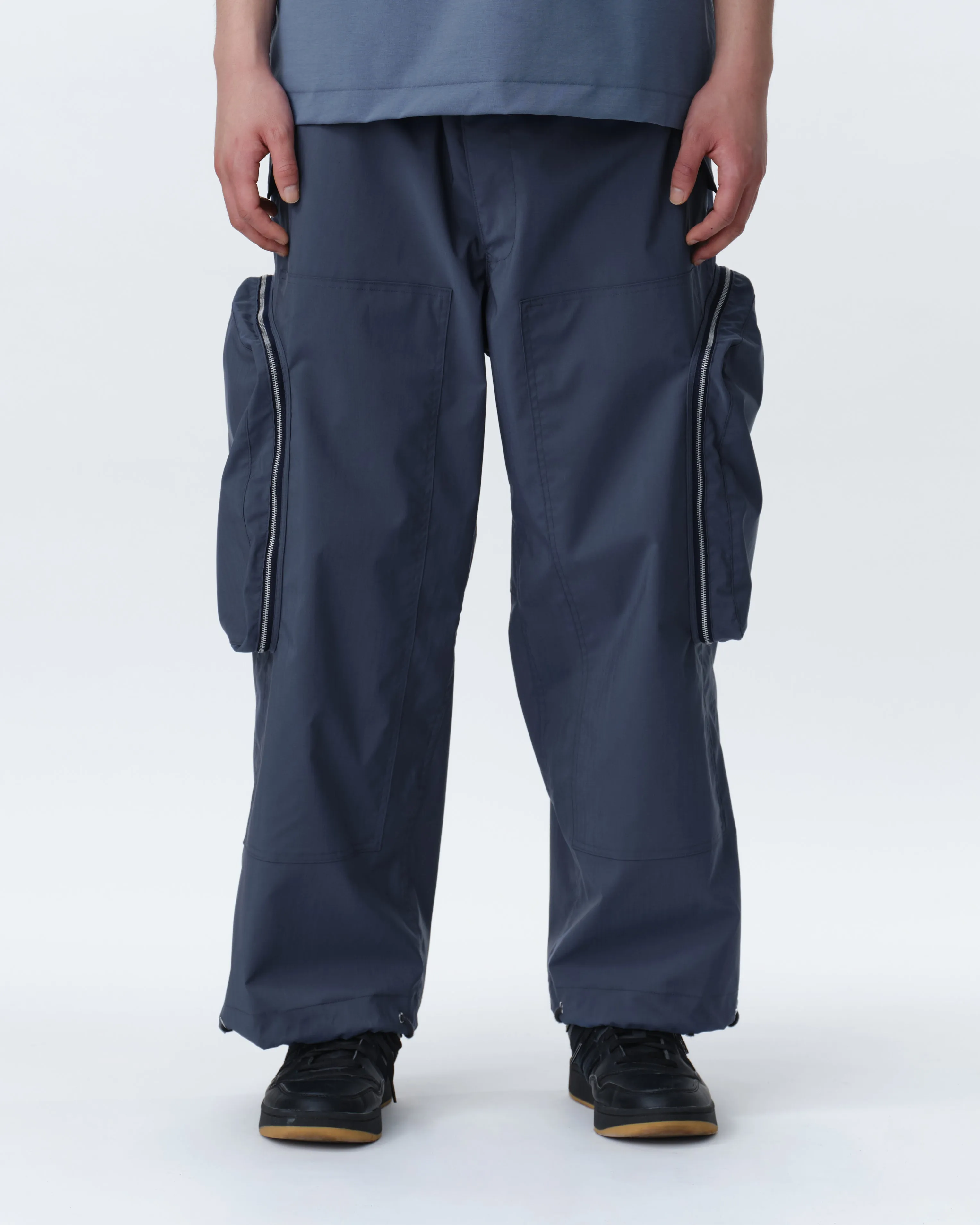 COVERED POCKET CROPPED CARGO PANTS .11【ASH BLUE】