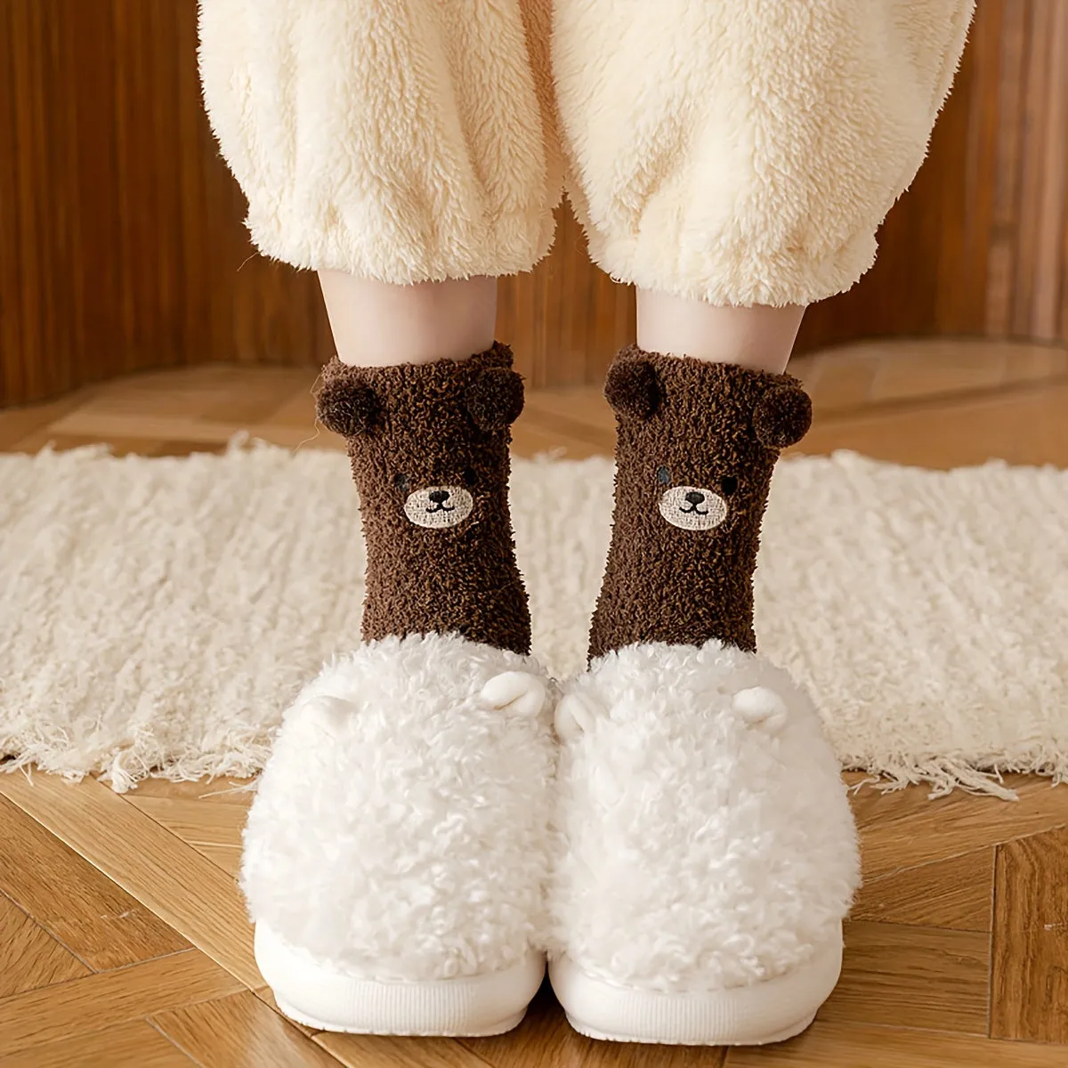 Cute Animals Pattern Crew Socks Comfy  Breathable for Winter