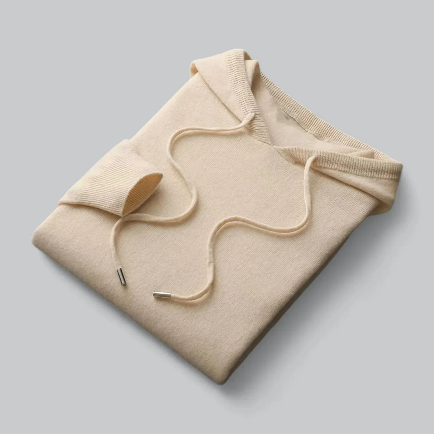 Warm Men's Wool Hoodie with Classic Fit and Clean Design