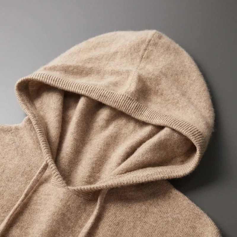 Warm Men's Wool Hoodie with Classic Fit and Clean Design