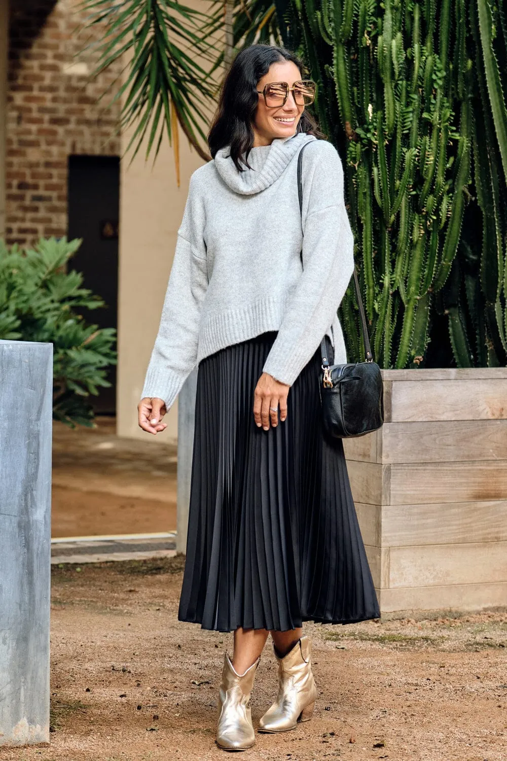 Whitley Pleated Skirt Black