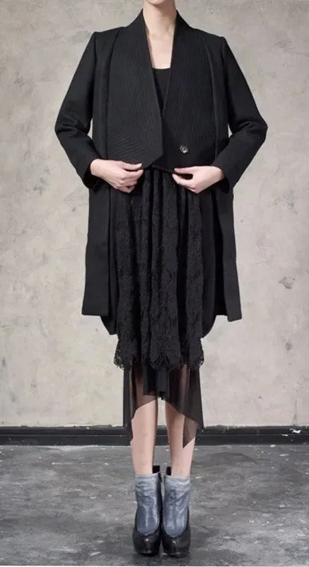 Winter Back Long Quilted Collar Red -Black Woolen Coat Jacket// Short in Front Long Back Loose