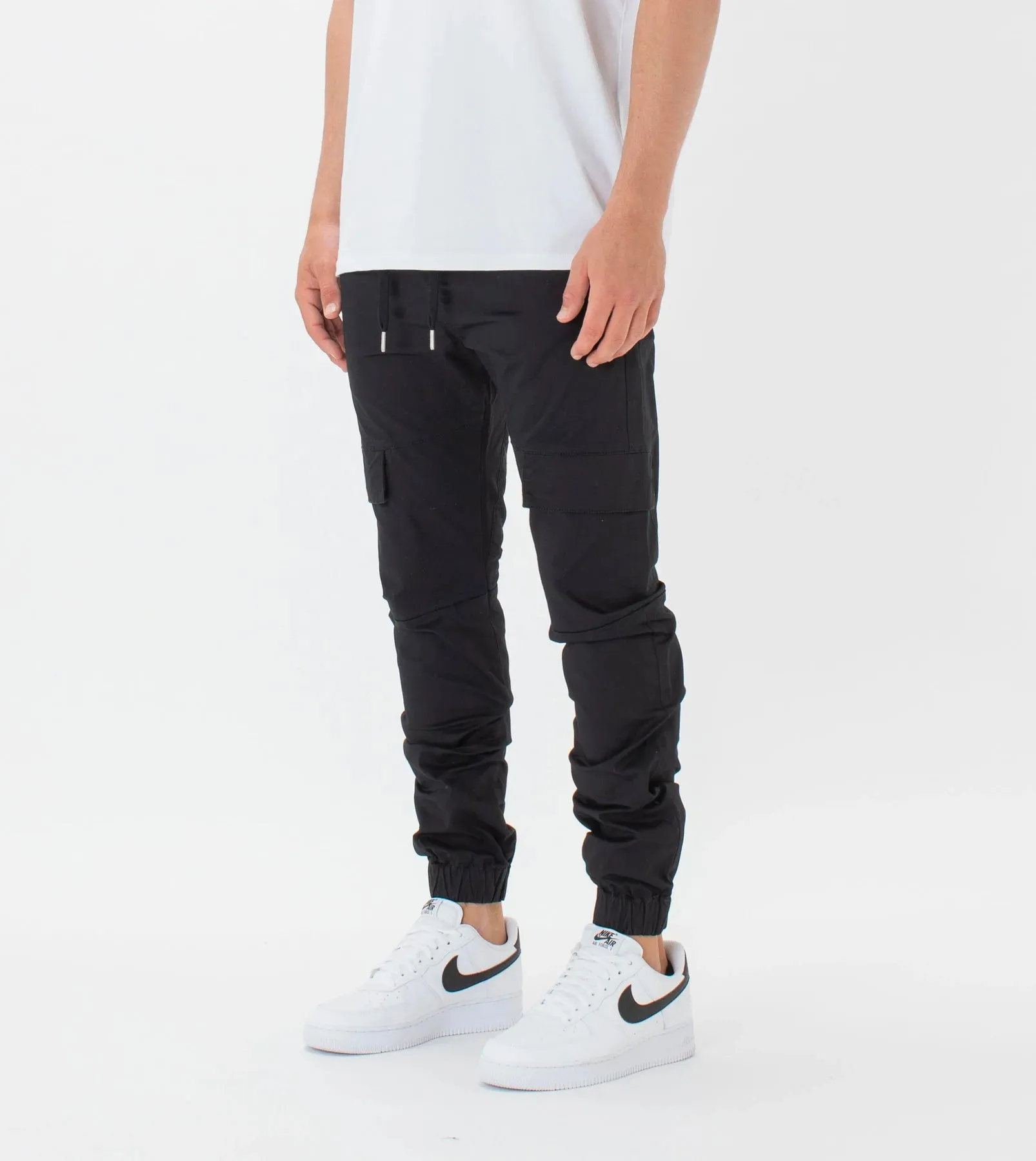 Zanerobe Sureshot Lite Cargo Jogger Black 709-NON